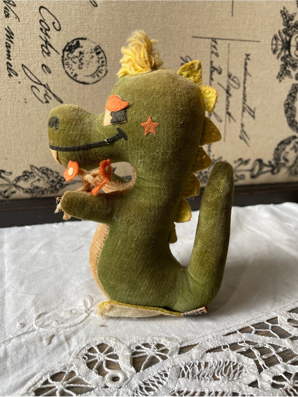 Vintage Dream Pets green dinosaur Japan MCM